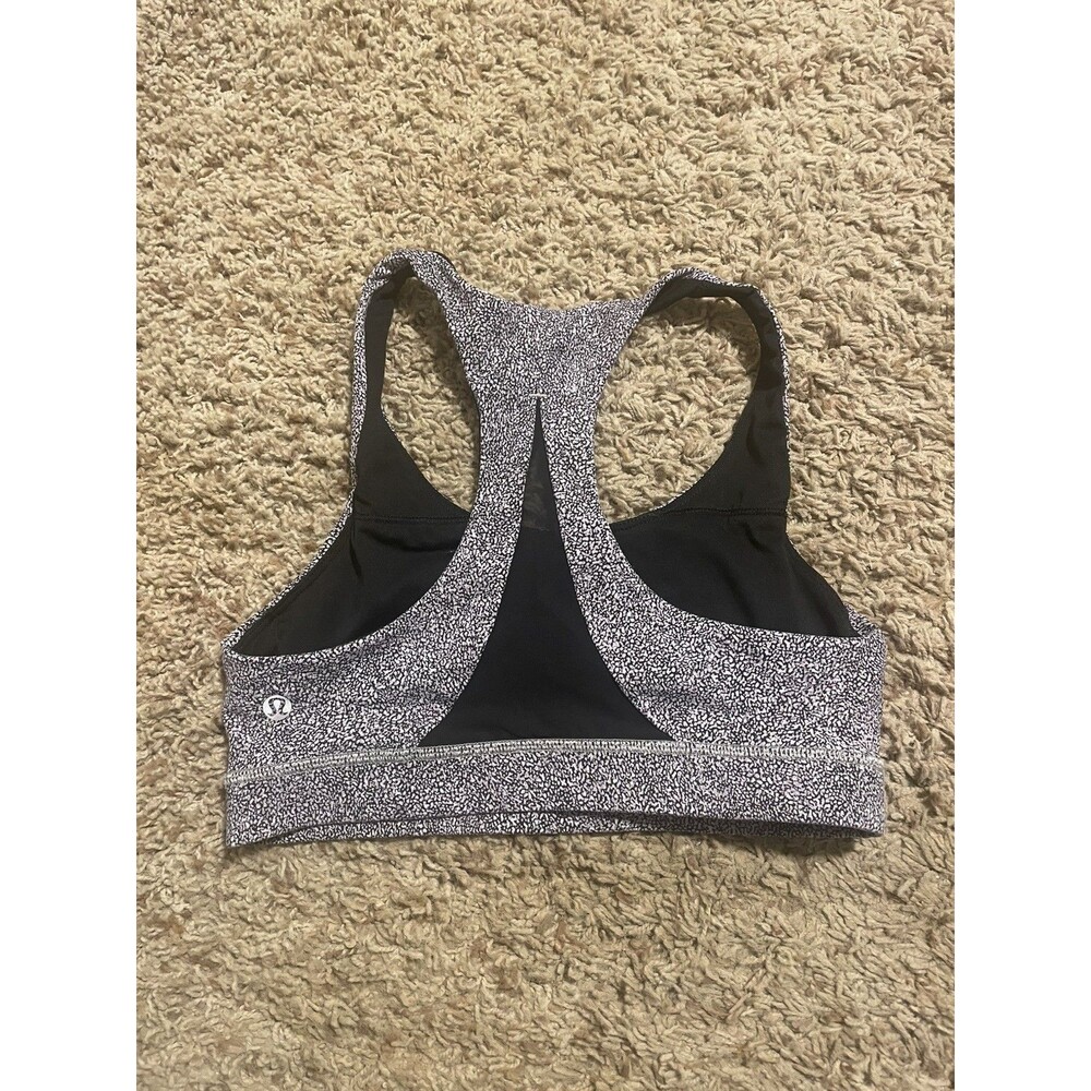 Women's Lululemon Invigorate White and Black Sports Bra Top Sz 4